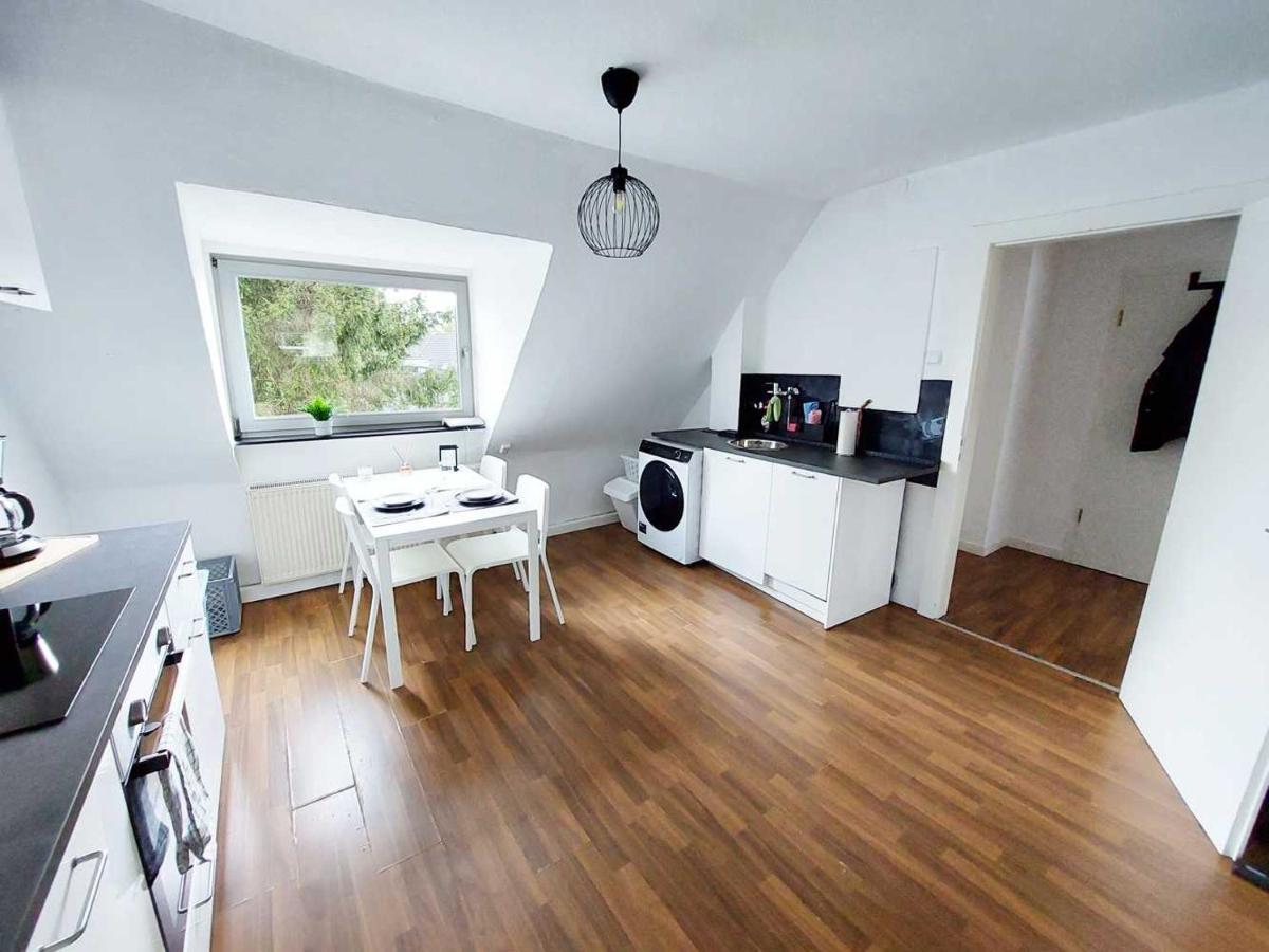 Cozy Apartment With Garden In Gelsenkirchen Exterior foto